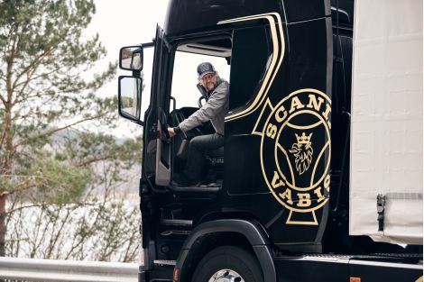 Scania Spiegel mit Logo für die Rückwand ✓ Greif Vabis Aufkleber ✓ LKW- Zubehör und Artikel für Innenausstattung ✓ Rückwandspiegel ✓ Truck  accessoires für die Fahrerkabine ✓ : : Auto & Motorrad