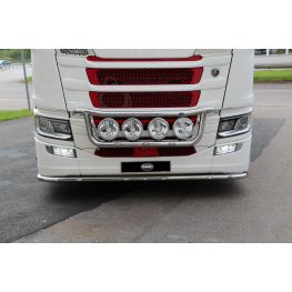 Barra de luzes dianteira em aço inoxidável — Kama — para Scania NTG.