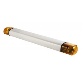 2546811. P2000. Sistema di avvertimento con profilo normale, luce alogena ambra con segnale centrale. 1400 mm.