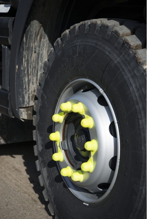 Wheel&#x20;nuts&#x20;for&#x20;safety&#x20;and&#x20;security